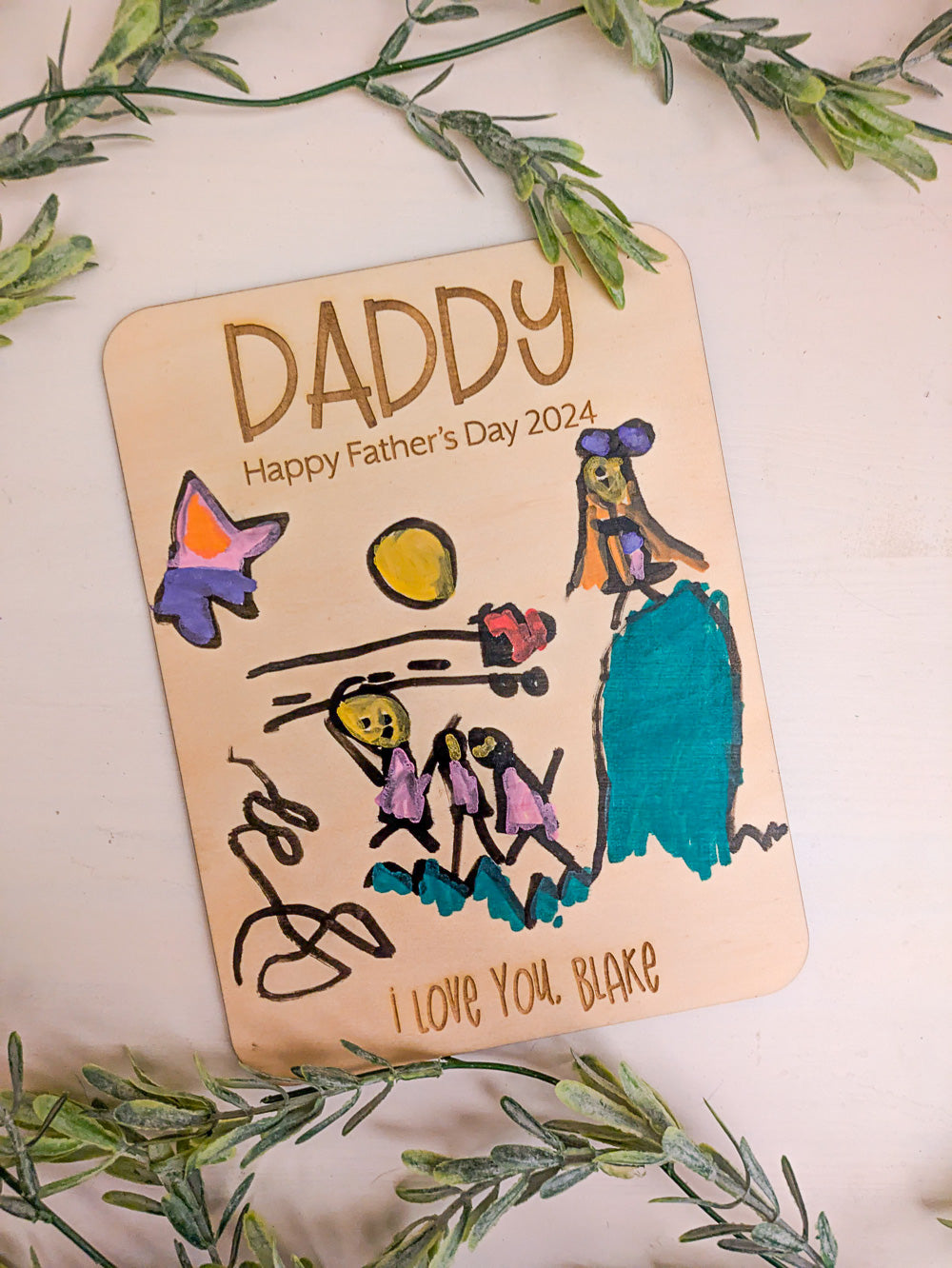 A wooden sign that kids can draw on to make a plaque for their dads for father's day 